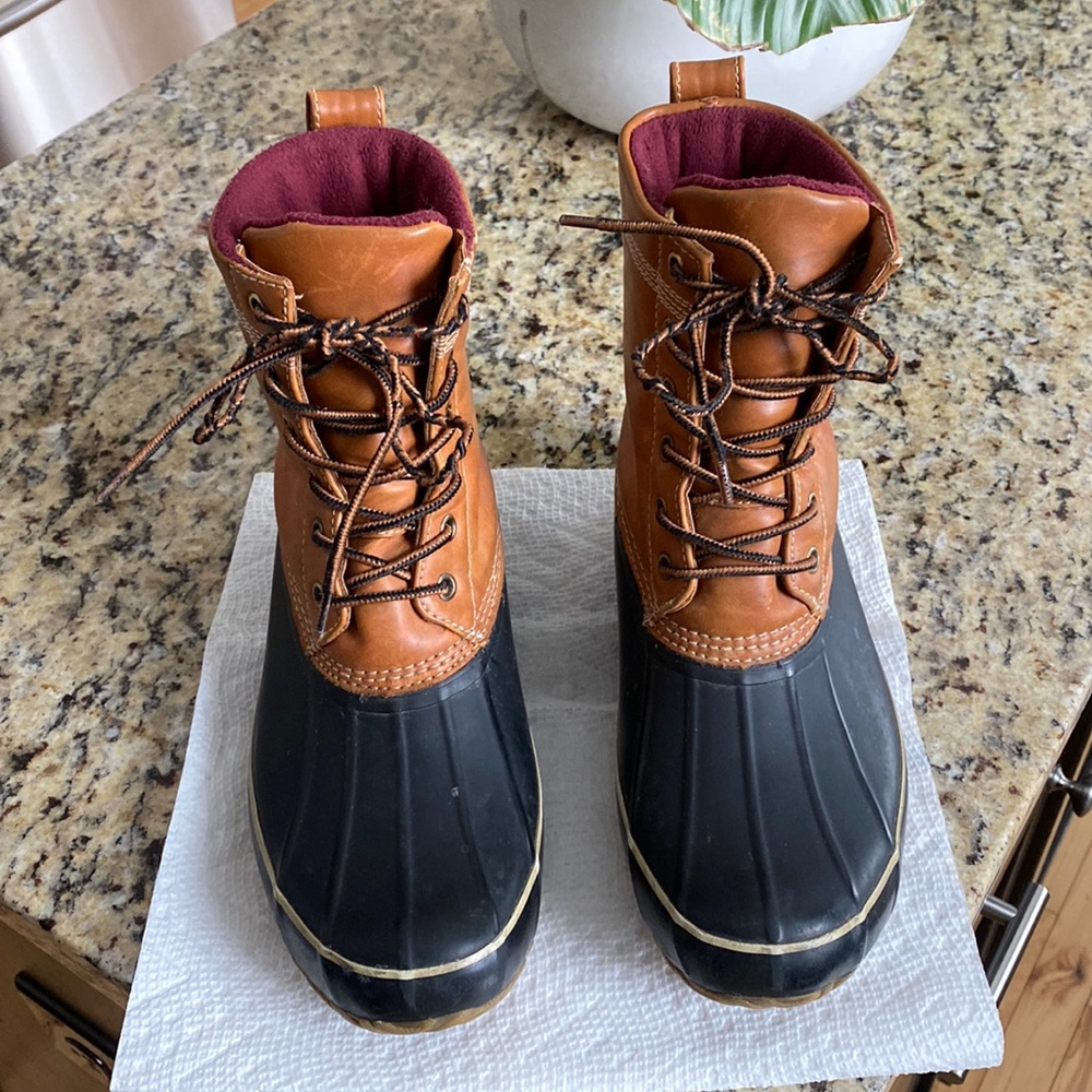 Women’s Aldo duck boots